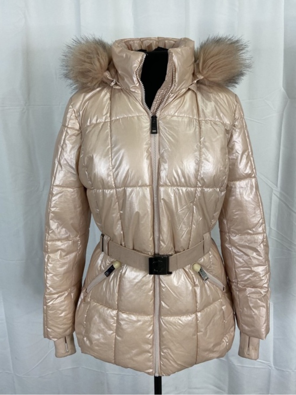 Michael Kors Women’s Medium Rose Gold Metallic Belted Puffer Coat Faux Fur Hood
